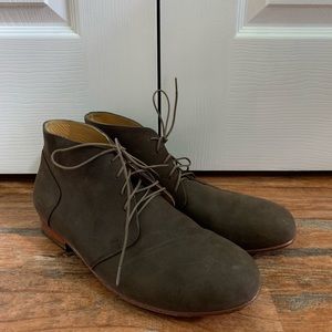 Men’s Nisolo Chukka Boots- Worn once- Size 11